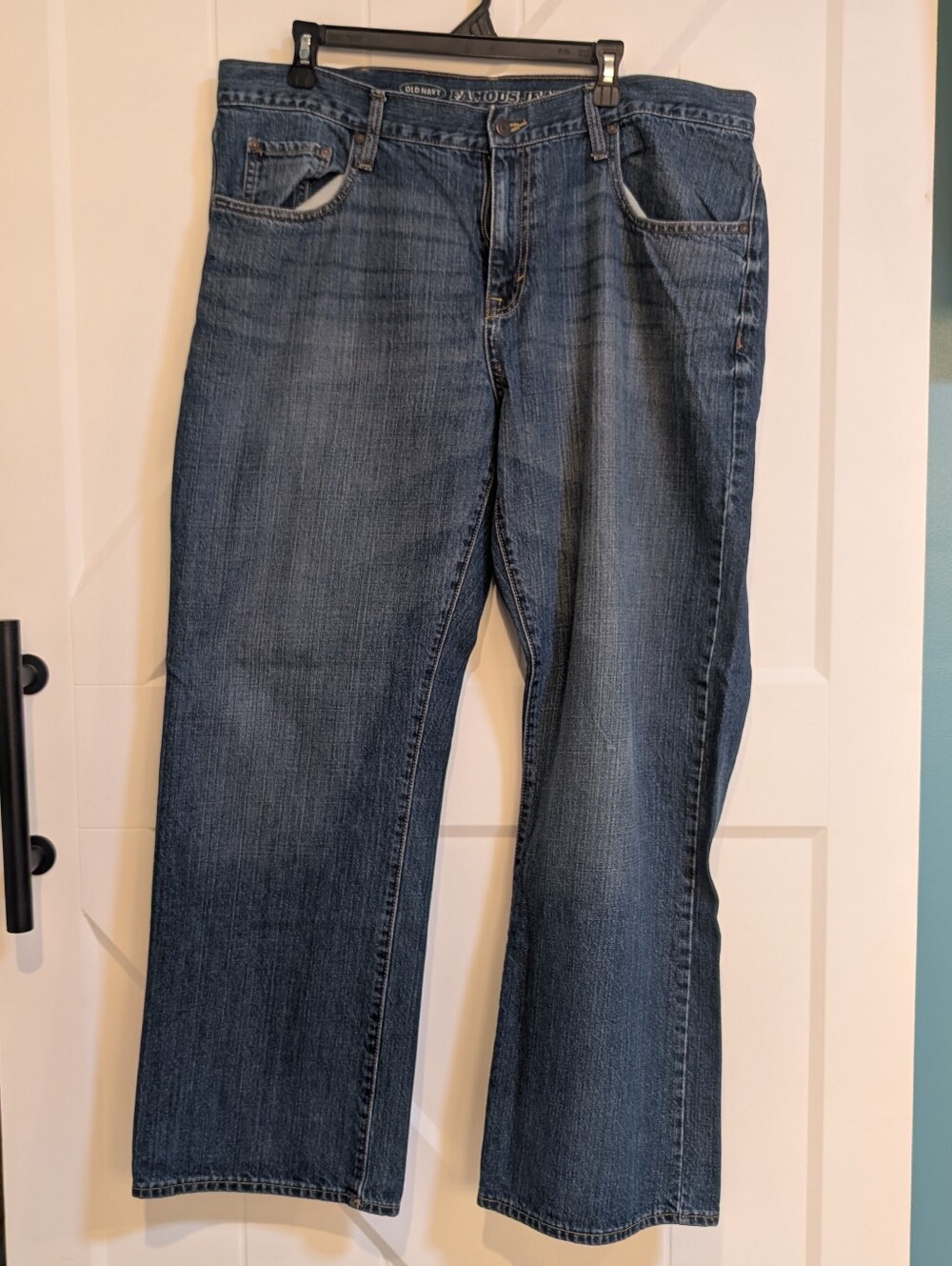 Old Navy Men’s Straight Jeans in Dark Blue Denim